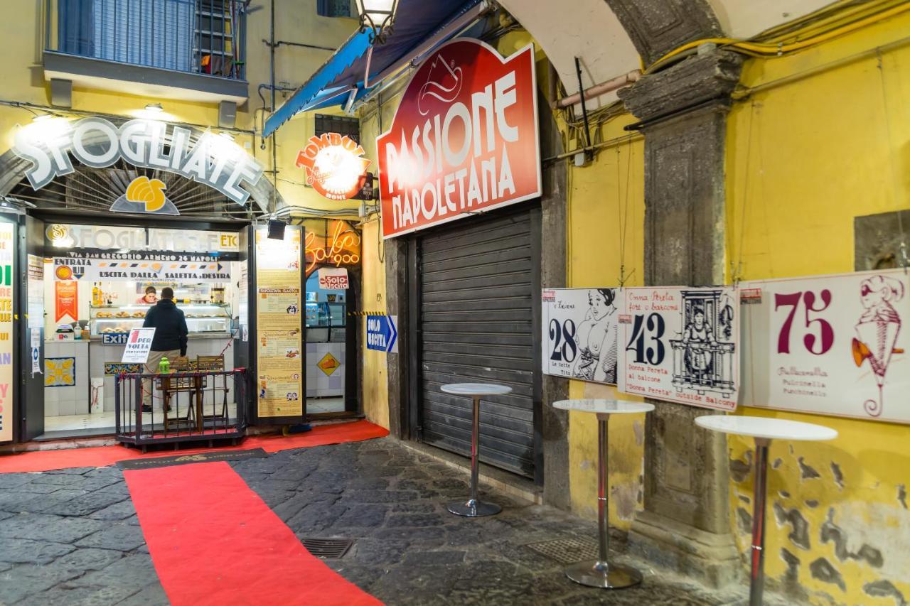 Baubo Sulla Via Dei Presepi By Napoliapartments エクステリア 写真